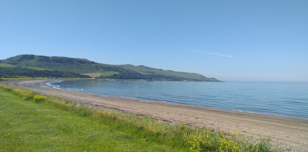 girvan beach