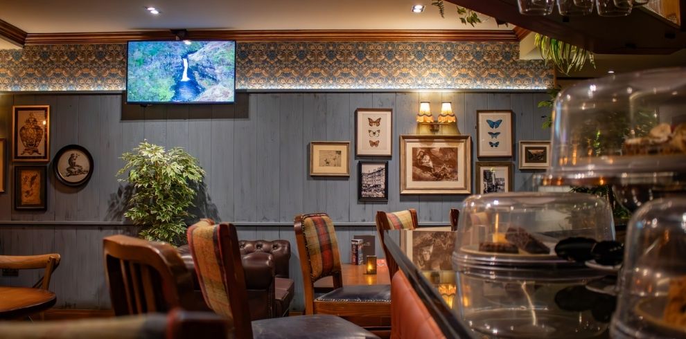 An image of bar.