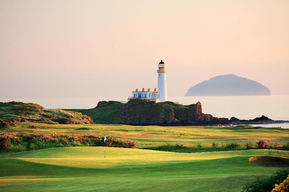 Turnberry lighthouse with alisa craig