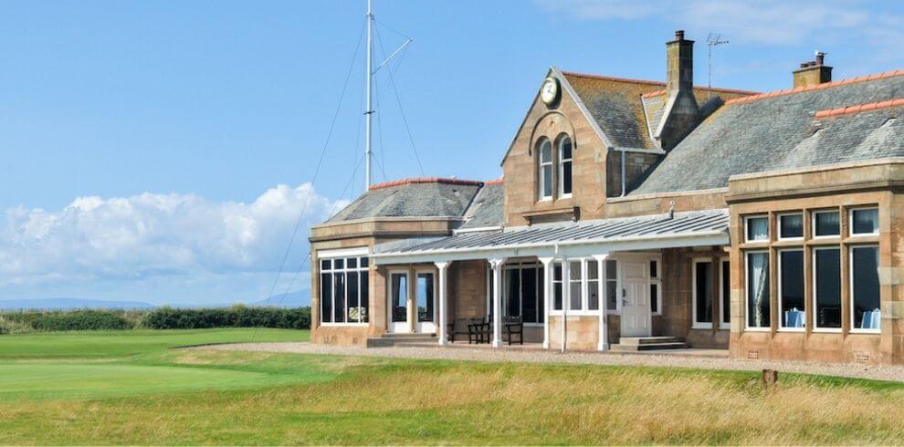 royaltroonclubhouse_golf