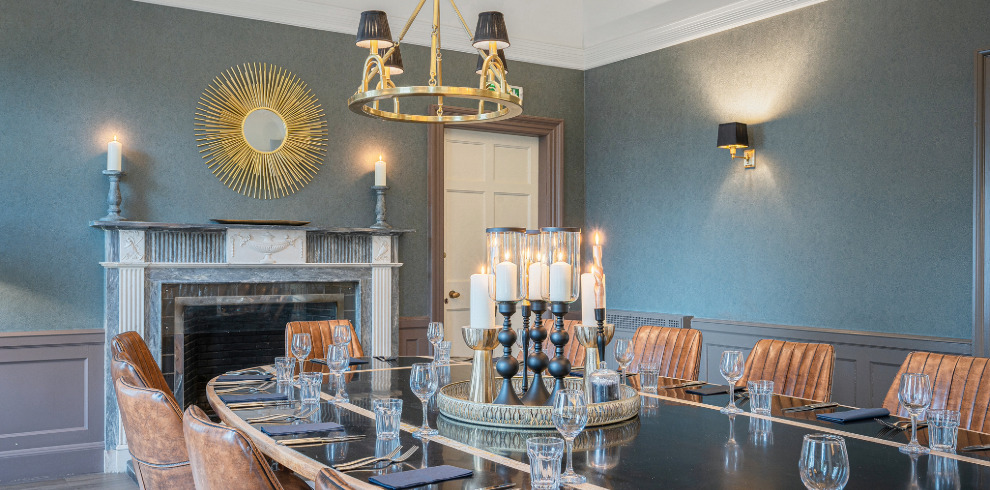 Dining room with table and chairs.